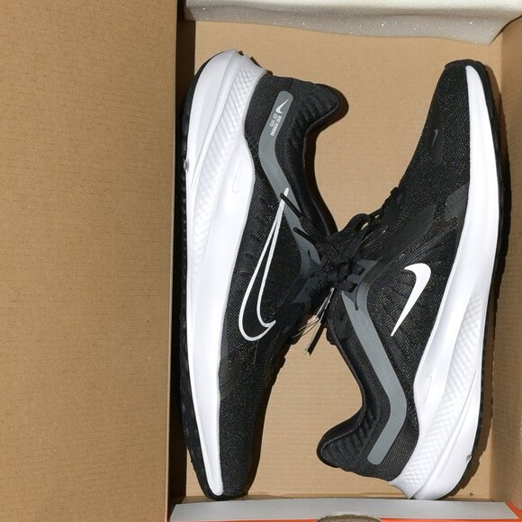 Nike Quest 5 Men\'s Road‎ Running Shoes main image 11
